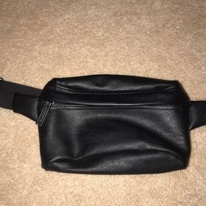 Fanny pack